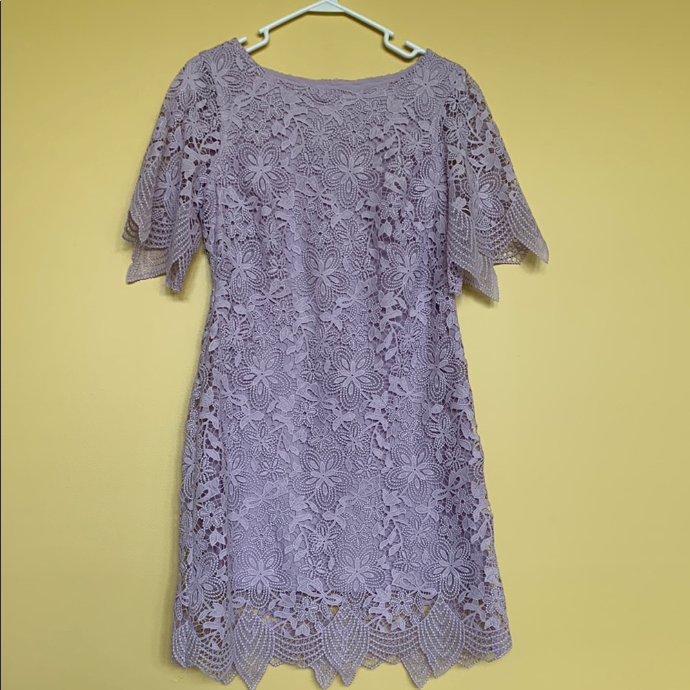 Elegant Lace Dress in Lavender